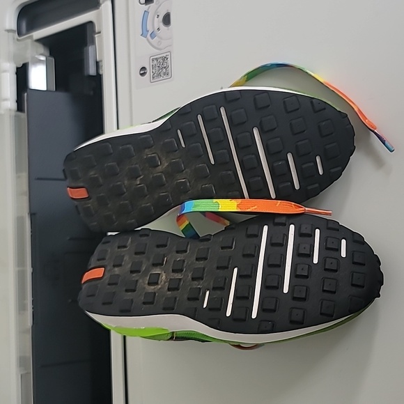 Nike Waffle One Electric Green GS Shoes  12c - Picture 6 of 6